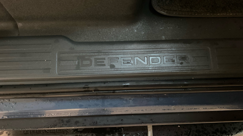 Land Rover Defender 3.0 D200 S 90 3dr Auto Diesel Estate